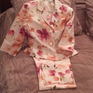 Pant set floral, Like new